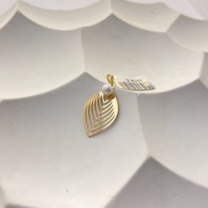 پلاک برگ مروایدار