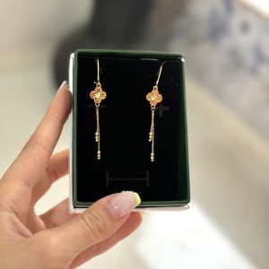 گوشواره آویز گل
