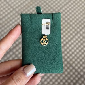 پلاک شنل داخل دایره