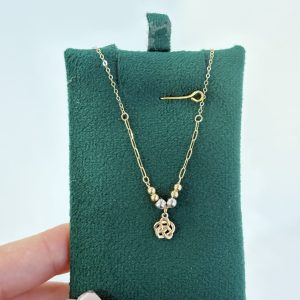 گردنبند گل و گوی