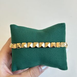 دستبند مربع سه بعدی